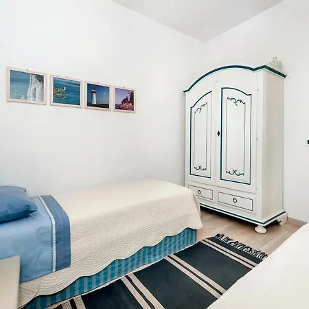 Apartment Bassano Rovinj Exterior photo